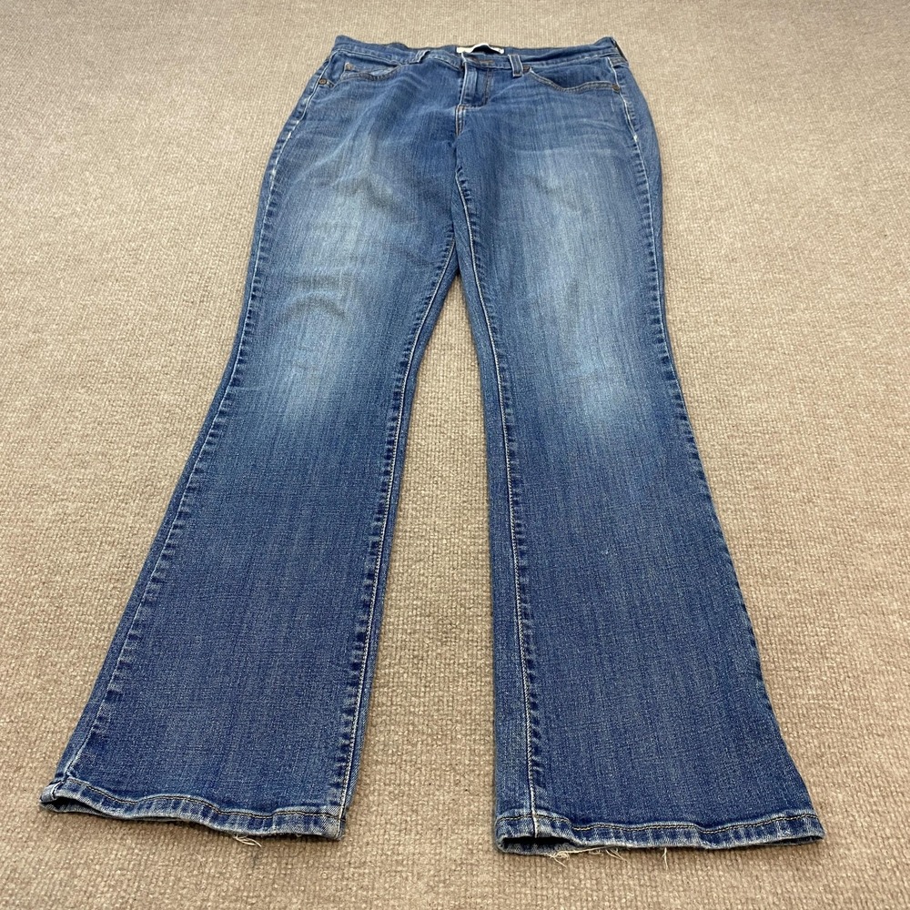 Vintage Levis 515 Bootcut Jeans Womens 8 Fits 30x31 Blue Distressed Stretch Y2K